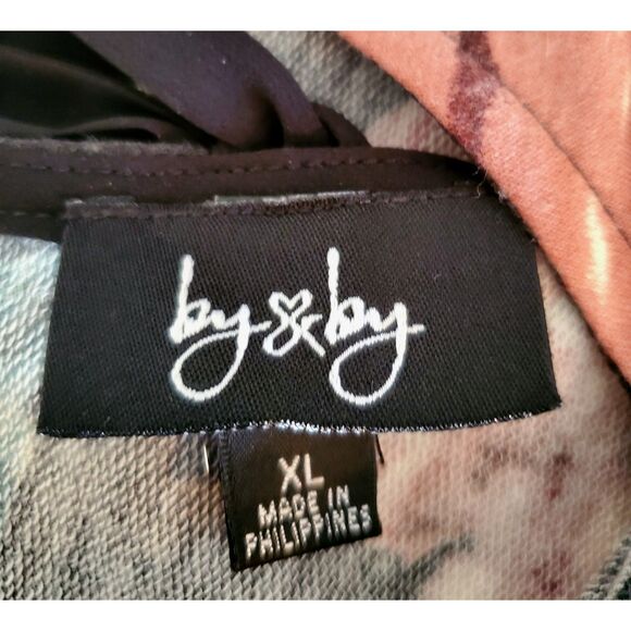 By & By NWT Floral French Terry Swing Dress Junior XL Lace Up Back Long Sleeves - Picture 6 of 8